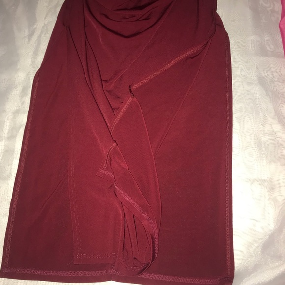 Fashion nova skirt - Picture 2 of 4